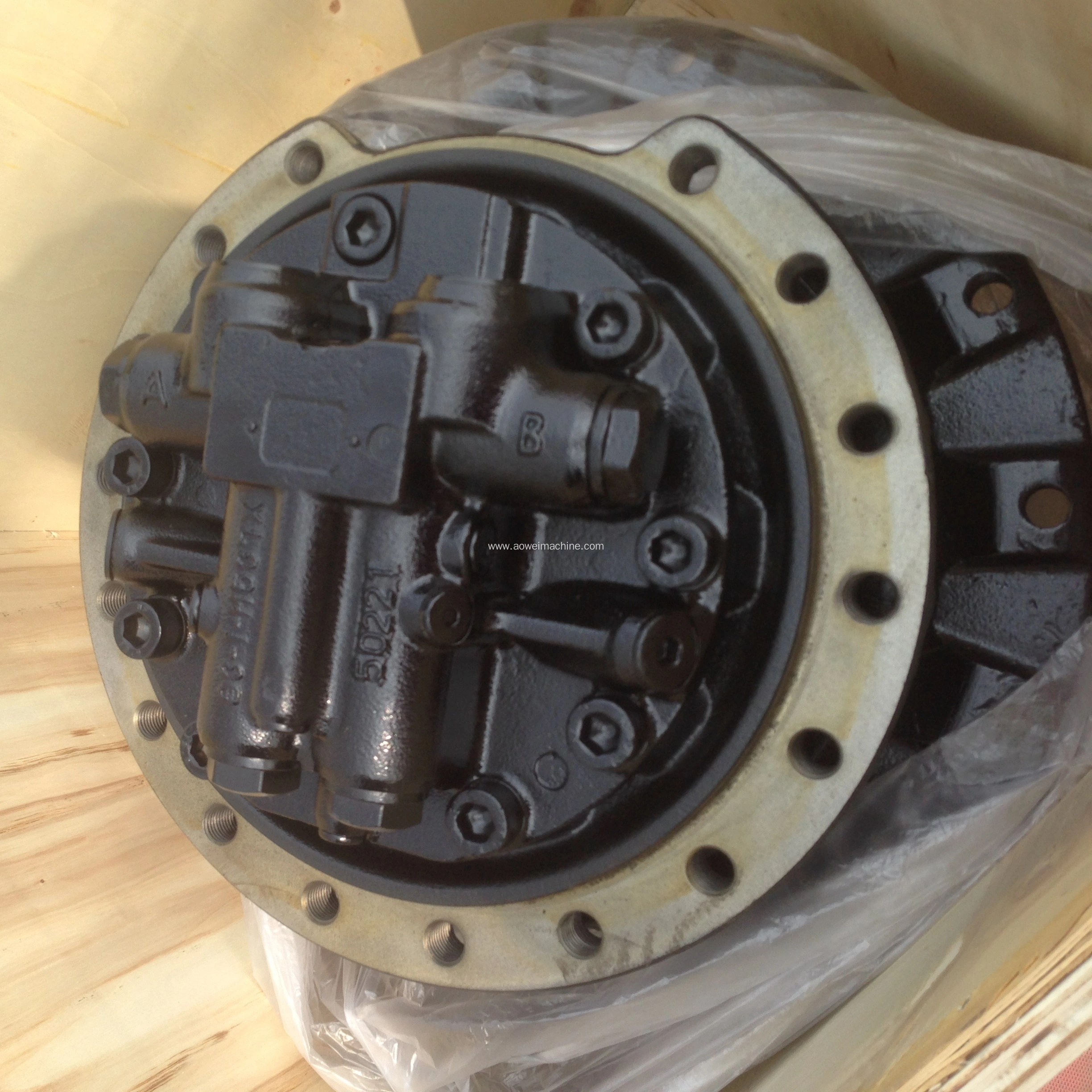 ZX230 excavator final drive travel motor 9195448 9233689 ZX230 excavator final drive travel motor 9195448 9233689